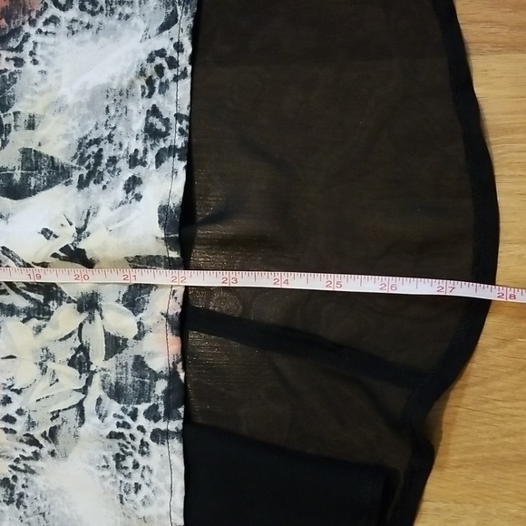 Jess floral print blouse medium NWT - Picture 10 of 10